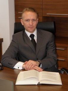 Odvetnik Peter Osolnik